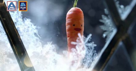 Bild: Kai Karotte ist der Sympathieträger der ALDI Weihnachtskampagne 2020 (Copyrights: ALDI Süd / ALDI Nord)