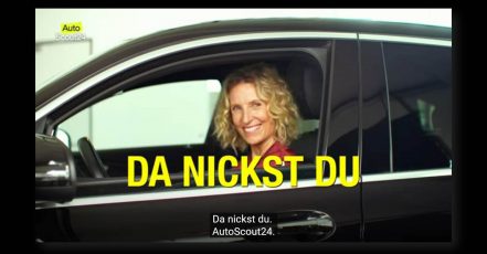 Screenshot (v. 14.09.2023) aus dem Kampagnen-Video: AutoScout24 – Alles richtig gemacht (Quelle: https://youtu.be/xqVJUZepkt8)