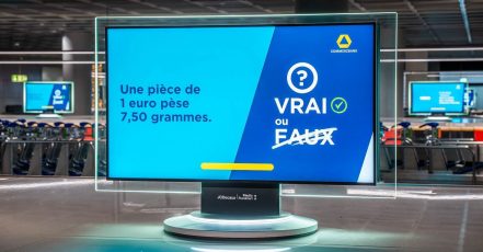 Dynamische Commerzbank Kampagne am Flughafen Frankfurt – Gamification und Personalisierung dank DCO Technologie von Media Frankfurt (Bildquelle: Media Frankfurt)