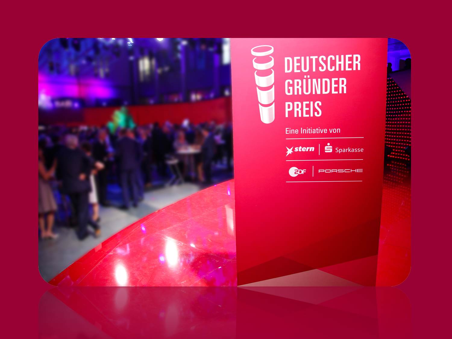 Deutscher Gründerpreis – eine Initiative von stern, Sparkassen, ZDF und Porsche, unterstützt vom Bundesministerium für Wirtschaft und Klimaschutz (Key Visual) 