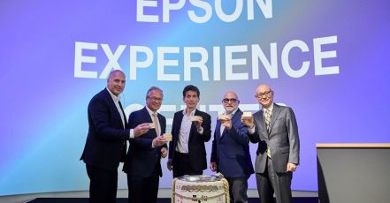 Epson eröffnet sein neues Experience Center in Neuss mit einer traditionell japanischen Eröffnungszeremonie.