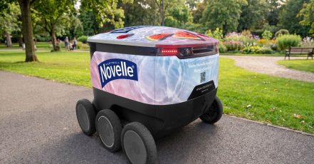 Hartwall Novelle, Starship Roboter, KI-generiertes Bild (Quelle: SEK, Finnland)