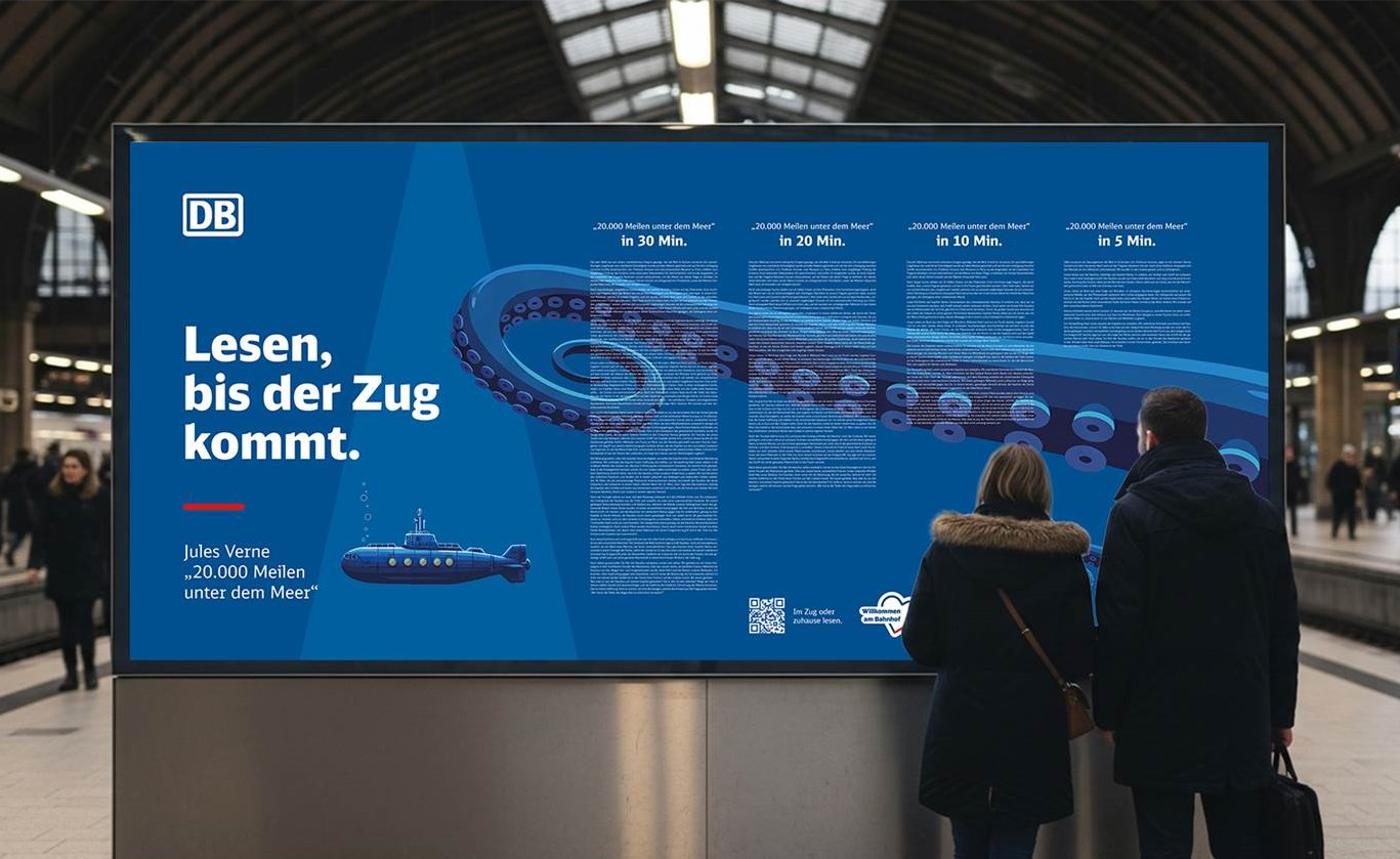 Lesen bis der Zug kommt – Die Deutsche Bahn bietet Literatur-Snacks auf freien OOH-Flächen in mehreren deutschen Bahnhöfen an (Bildquelle: Deutsche Bahn, Ogilvy)