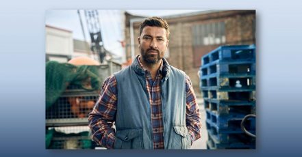 Fisherman's Friend und Marteria setzen ihre Kooperation bei neuer Fisherman's Friend Kampagne 2024 fort (Bildquelle / Bildrechte: Fisherman's Friend / CFP Brands Süßwarenhandels GmbH & Co KG)