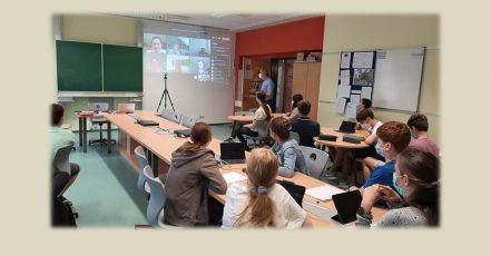 Mathematik-Workshop der NÜRNBERGER Versicherung (Foto / Copyrights: Gymnasium Ernestinum)