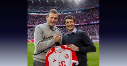 Mondelēz x FCB; Andreas Jung (FCB) links im Bild, Charles-Henri Casala (Mondelez) rechts im Bild (Bildquelle / Bildrechte: Mondelēz International)
