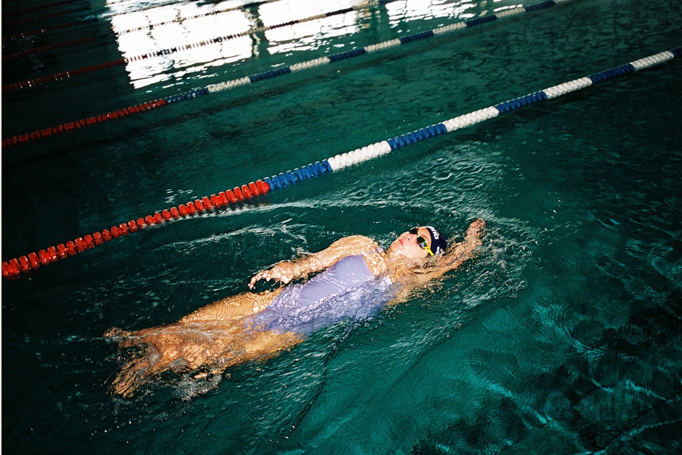 Para-Schwimmerin Gina Bötcher (Copyright: Bundesliga/Milena Zara)