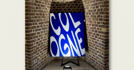 Sascha Dahl präsentierte zum Start seiner interaktiven Kunst-Galerie im (und in Kooperation mit dem) Wasserturm Hotel Cologne einige seiner plakativsten Kunstwerke (Foto: marketingScout.com Redaktion / mm)