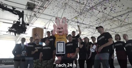 Screenshot: Das Video zum Weltrekord / Duracell Germany https://www.youtube.com/watch?v=b8g3Ntw0Nwc