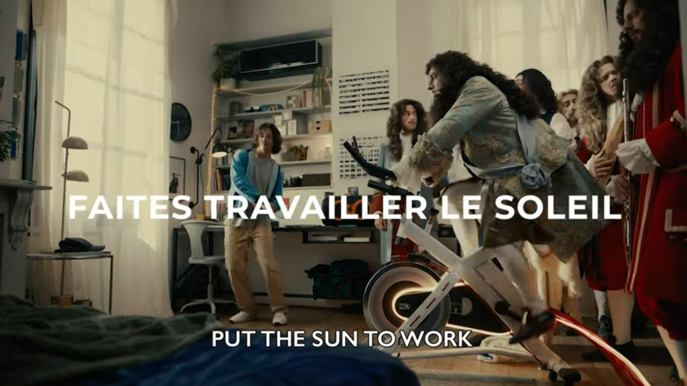 Sonnenkönig-Kampagne von Solarbox, Screenshot aus dem Spot "Lautsprecher", Kreativagentur FRED & FARID Los Angeles 
