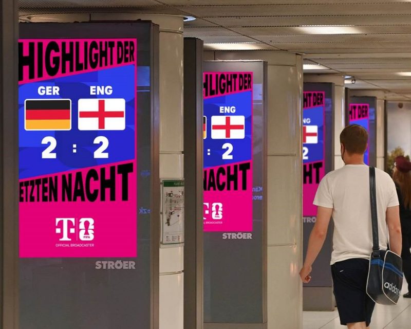 Die Telekom bringt ausgewählte Tore und Highlights der FIFA WM 2026 auf digitalen Screens von Ströer (Quelle: Telekom)