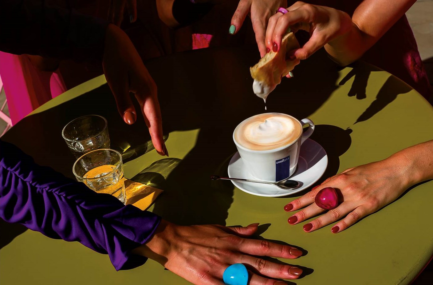 The 2026 Lavazza Calendar by Alex Webb, Kalendermotiv (Bildrechte:  Luigi Lavazza Deutschland GmbH, Fotograf: Alex Webb)