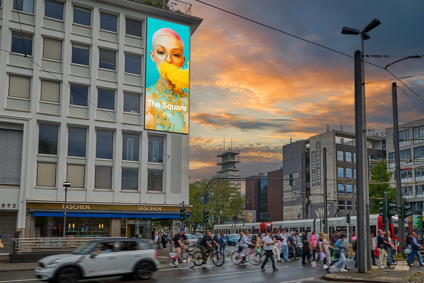 The Square – Neue DOOH-Fläche am Kölner Neumarkt (Copyright / Quelle: Ströer SE & Co. KGaA)